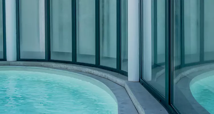 Repair Polyester Screen for Pool Enclosure in The Villages, FL