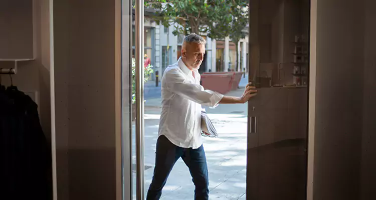 Reliable Pella Patio Door Repair Services for Opening Issues in The Villages, FL