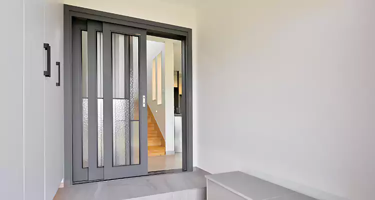 Affordable Sliding Glass Door Repair That Works in The Villages, FL