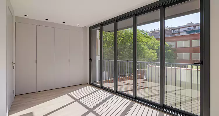 Fix Sliding Screen Door Track in The Villages, FL